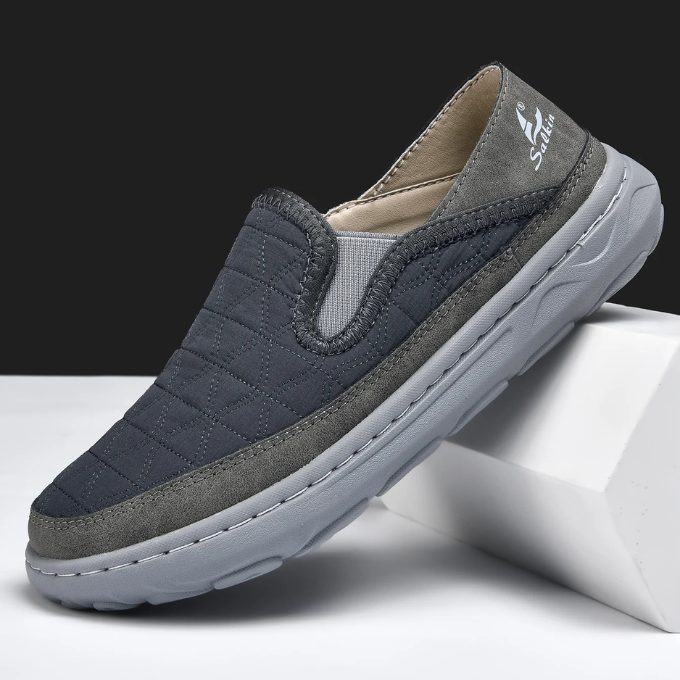 TrailEase Quiltade Loafers