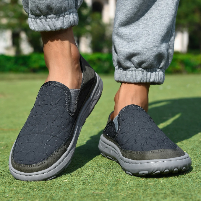 TrailEase Quiltade Loafers