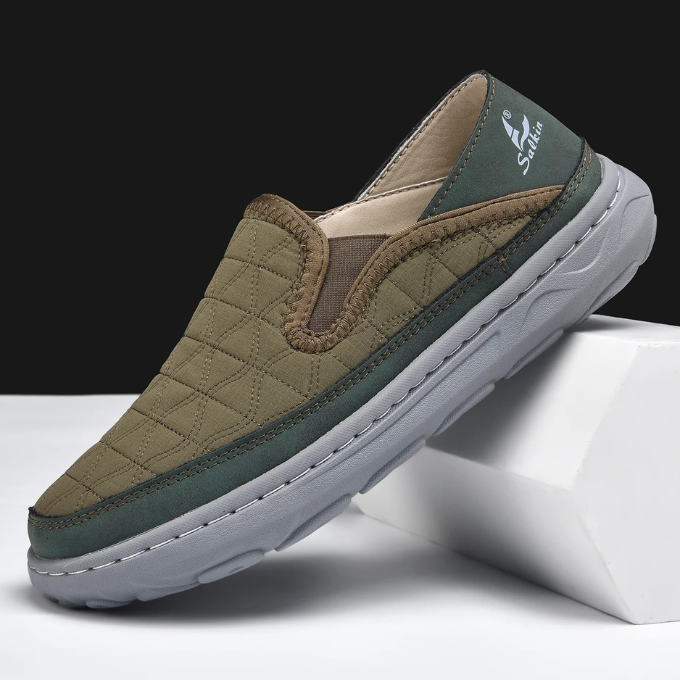 TrailEase Quiltade Loafers
