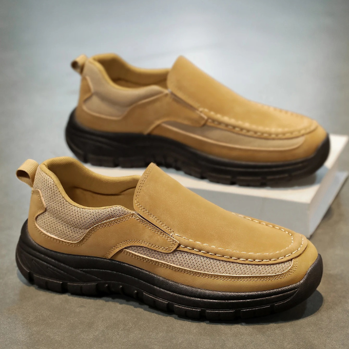 Wayfinder Loafer