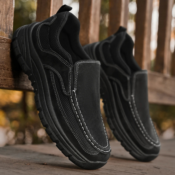 Wayfinder Loafer
