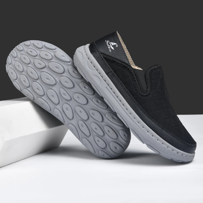 TrailEase Quiltade Loafers