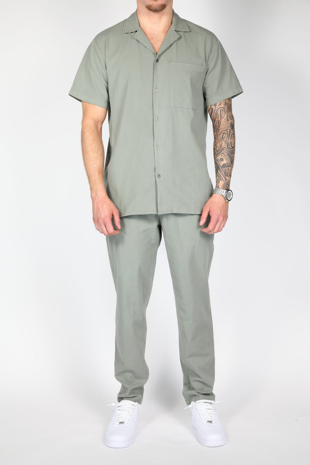 The Mirag Linneset Khaki