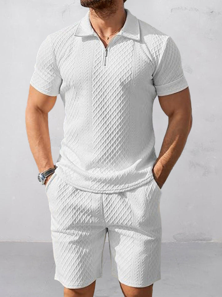 Trendigt Texturerad Pikétröja Shorts Outfit