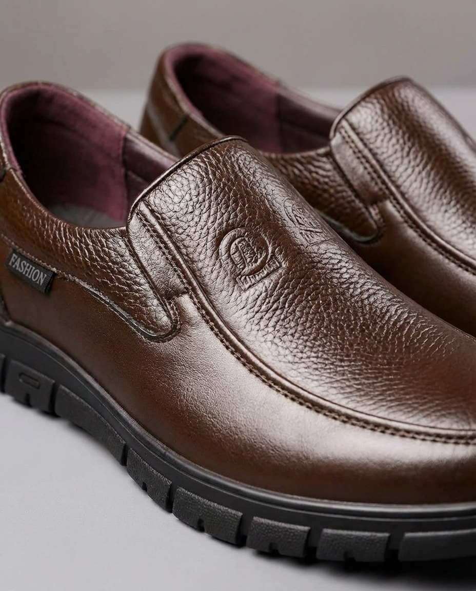 Wayfinder Loafer